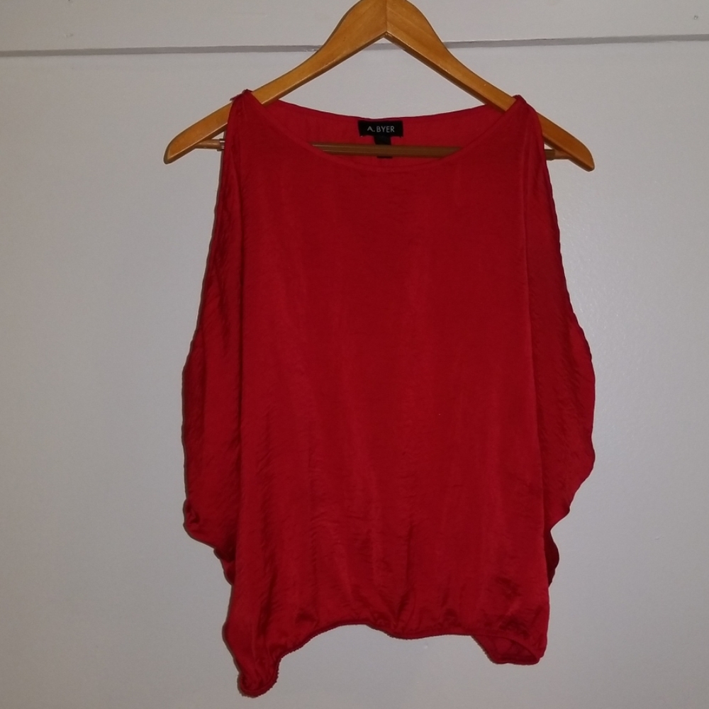 Red Cold Shoulder Casual Blouse